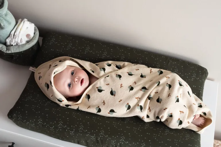 badcape_printed_duck_baby_0-1.webp Noppies Badcapes & Wikkeldoeken | Thuis<Badcape Printed Duck Baby Hooded Towel - Beetle