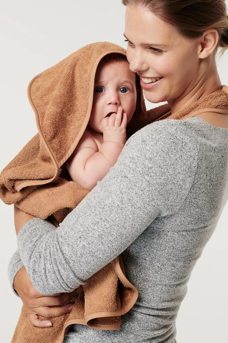 badcape_wearable_hooded_t_8-2.webp Noppies Badcapes & Wikkeldoeken | Thuis<Badcape Wearable Hooded Towel 110cm - Indian Tan