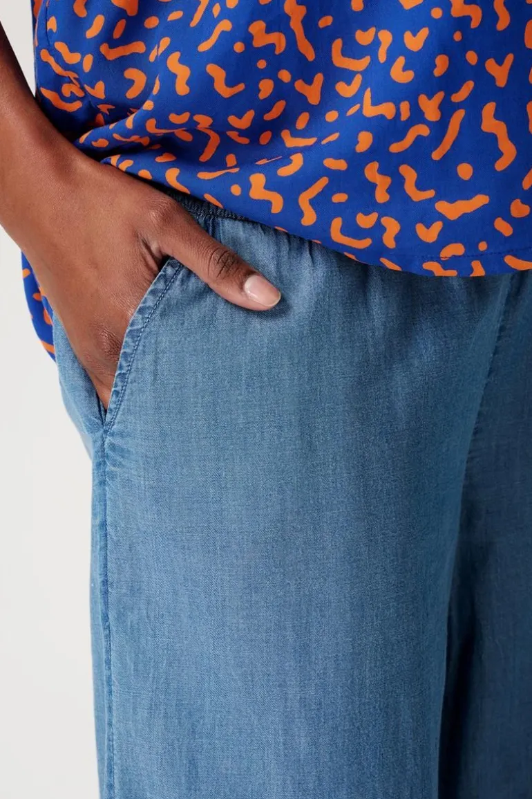casual_broek__lightwash_5.webp Noppies Broeken<Casual Broek - Lightwash