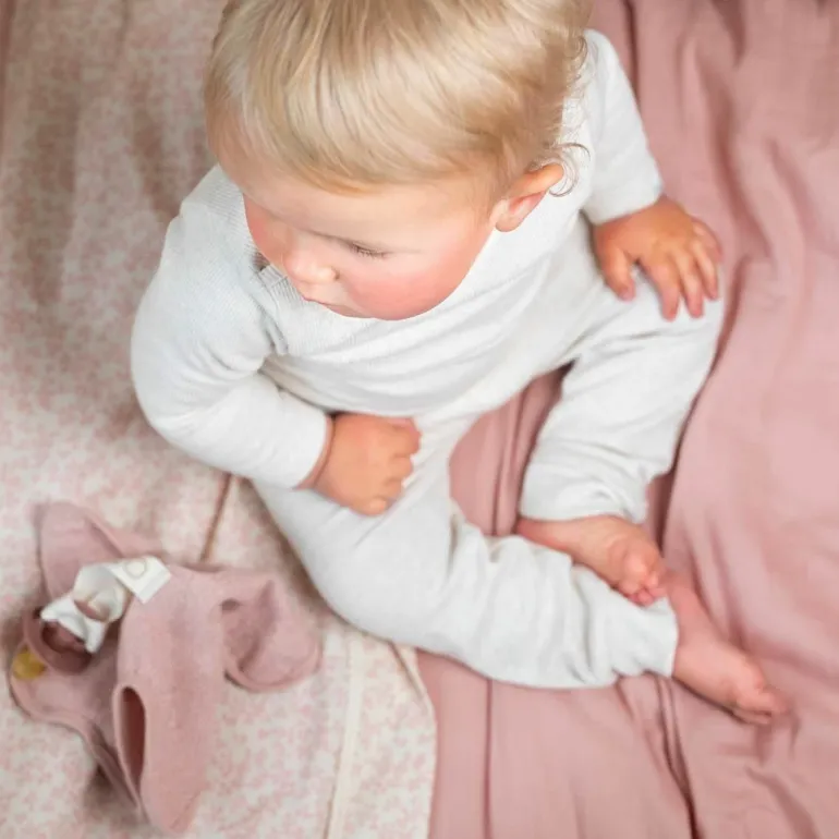 ledikant_deken_filled_x_c_16-1.webp Noppies Dekens | Babykamer<Ledikant Deken Filled 100x140 Cm - Misty Rose