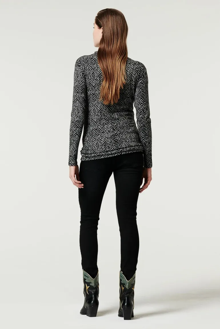 longsleeve_vprint__grey_m_9.webp Noppies Shirts<Longsleeve V-print - Grey Melange