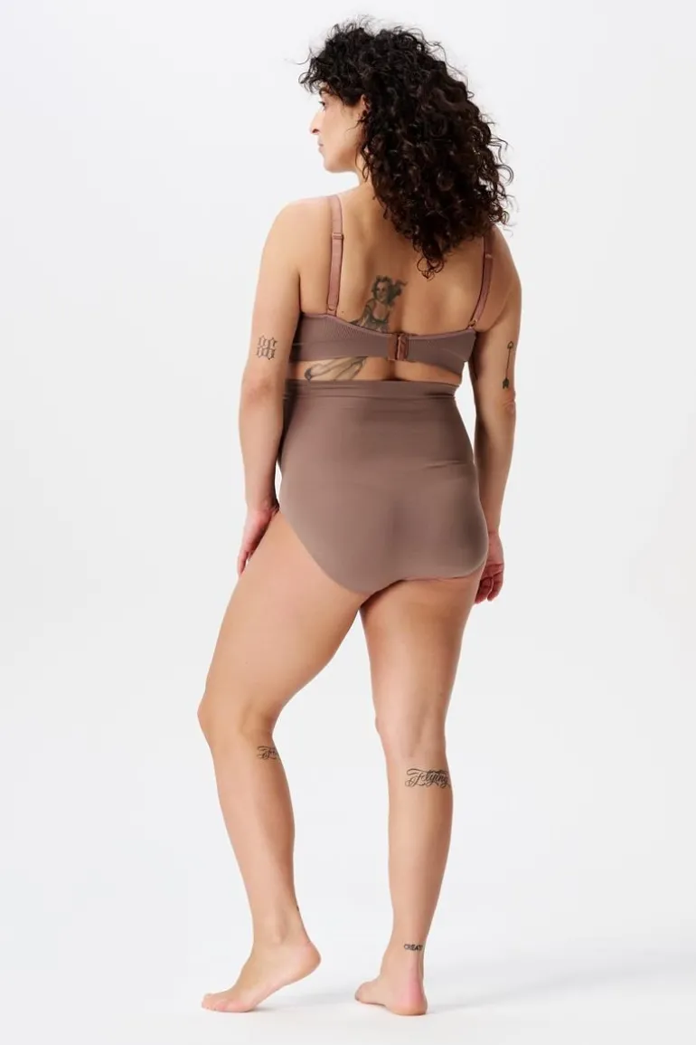 naadloze_slip_nisa_sensil_8-3.webp Noppies Ondergoed<Naadloze Slip Nisa Sensil® Breeze - Deep Taupe